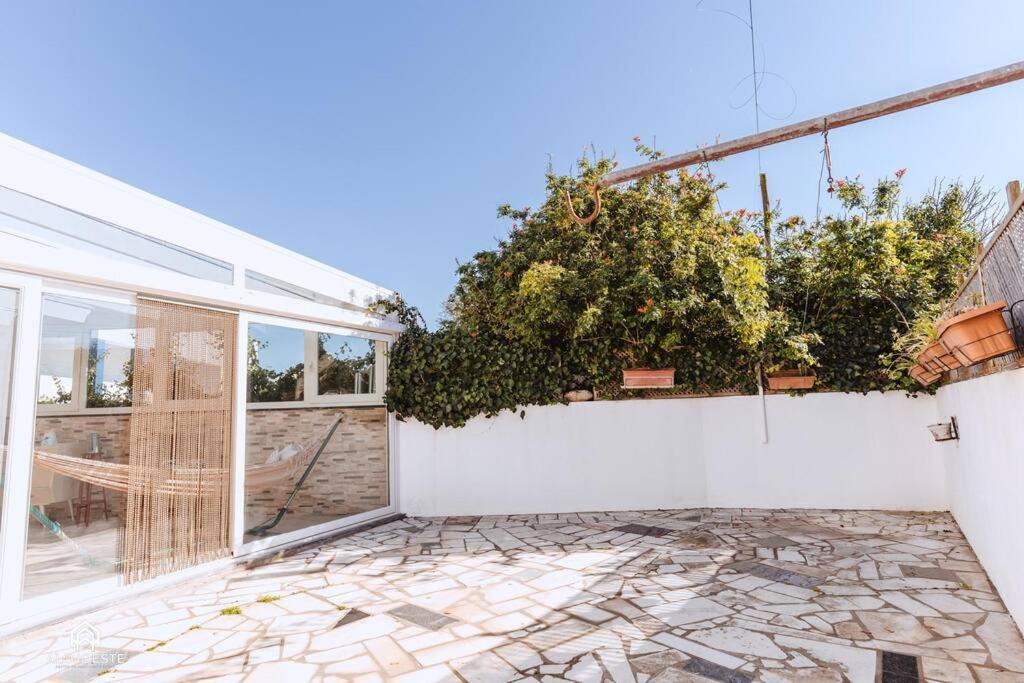Casa Do Patio - 3 Bedrooms, Ponte Rol Torres Vedras Exterior foto