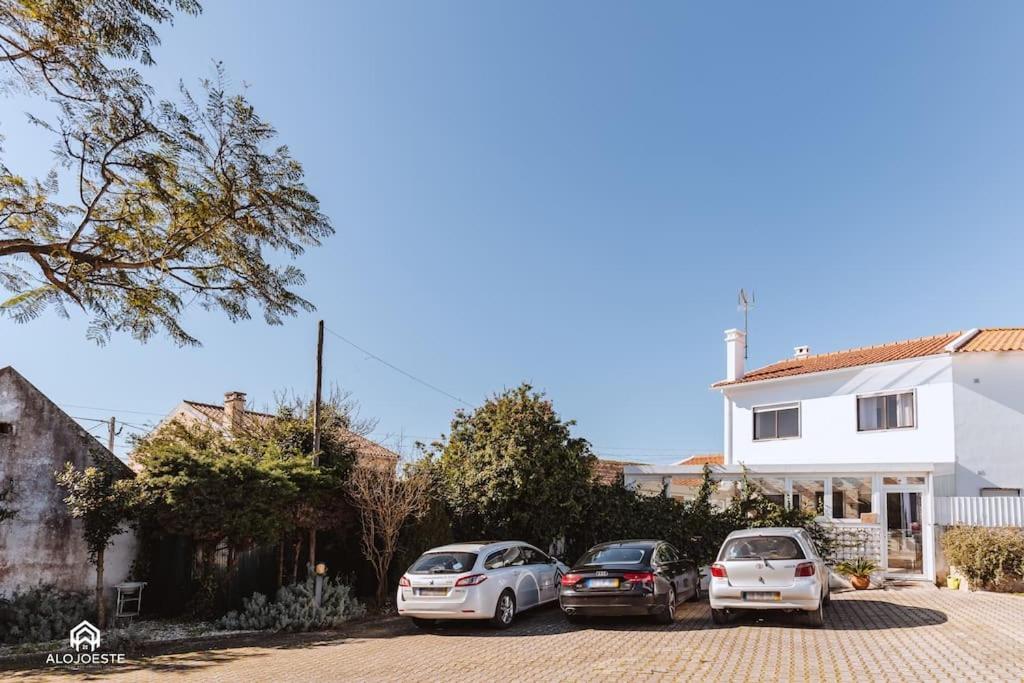 Casa Do Patio - 3 Bedrooms, Ponte Rol Torres Vedras Exterior foto